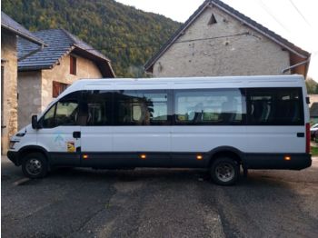 Minibús, Furgoneta de pasajeros IVECO A50C17: foto 1