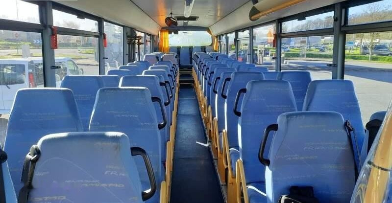 Autobús suburbano Irisbus RECREO/ SPROWADZONY/ 60 MIEJSC / MANUAL: foto 6