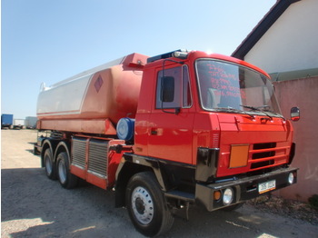 Tatra 815 6x6 - Cisterna camión