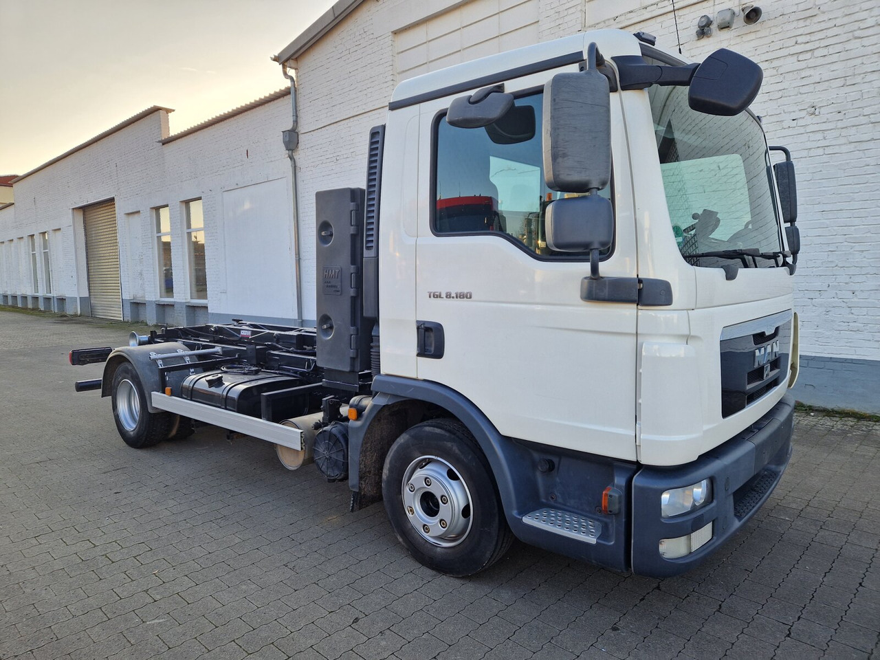 Multibasculante camión MAN TGL 8.180 BL TGL 8.180 BL mit neuer City Knickhakenanlage: foto 10