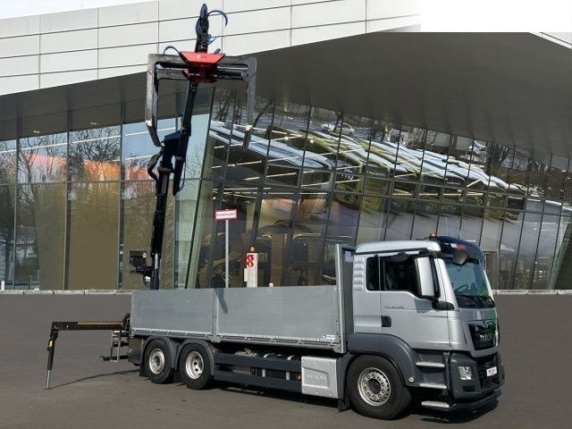 Camión caja abierta, Camión grúa MAN TGS 26.420 Flatbed + crane 6x2: foto 6