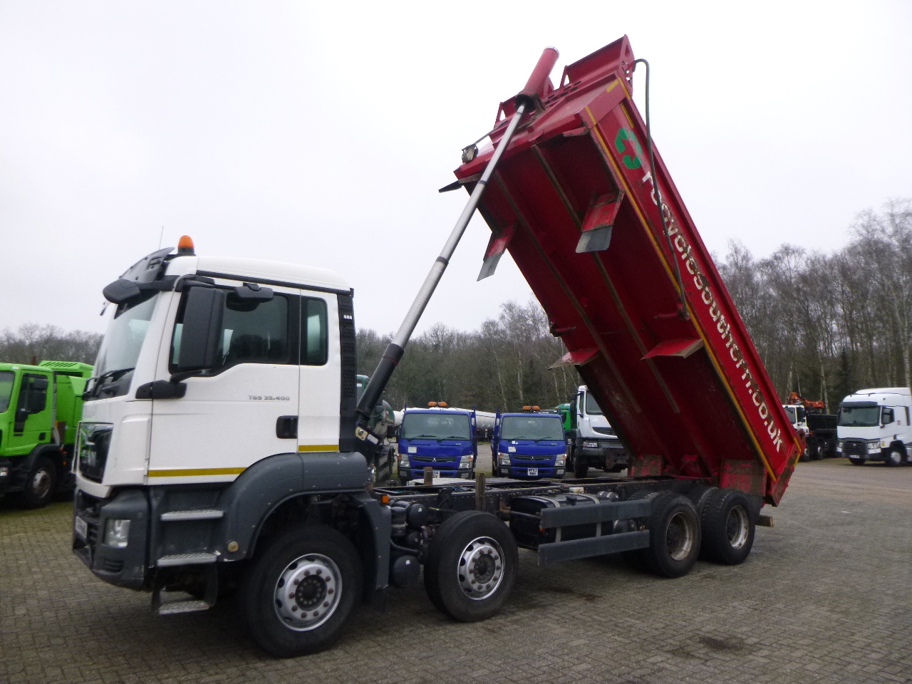 Volquete camión M.A.N. TGS 35.400 8x4 RHD steel tipper 20 m3: foto 5