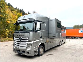 Transporte de ganado camión Mercedes-Benz Pferdedetransporter: foto 1
