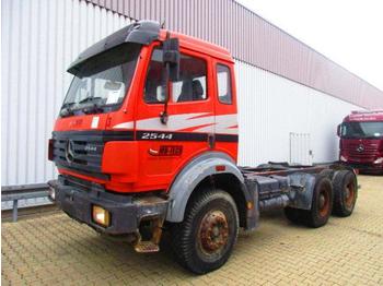 Chasis camión Mercedes-Benz SK 25/2644 K 6x4 SK 25/2644K 6x4 Chassis Truck: foto 1