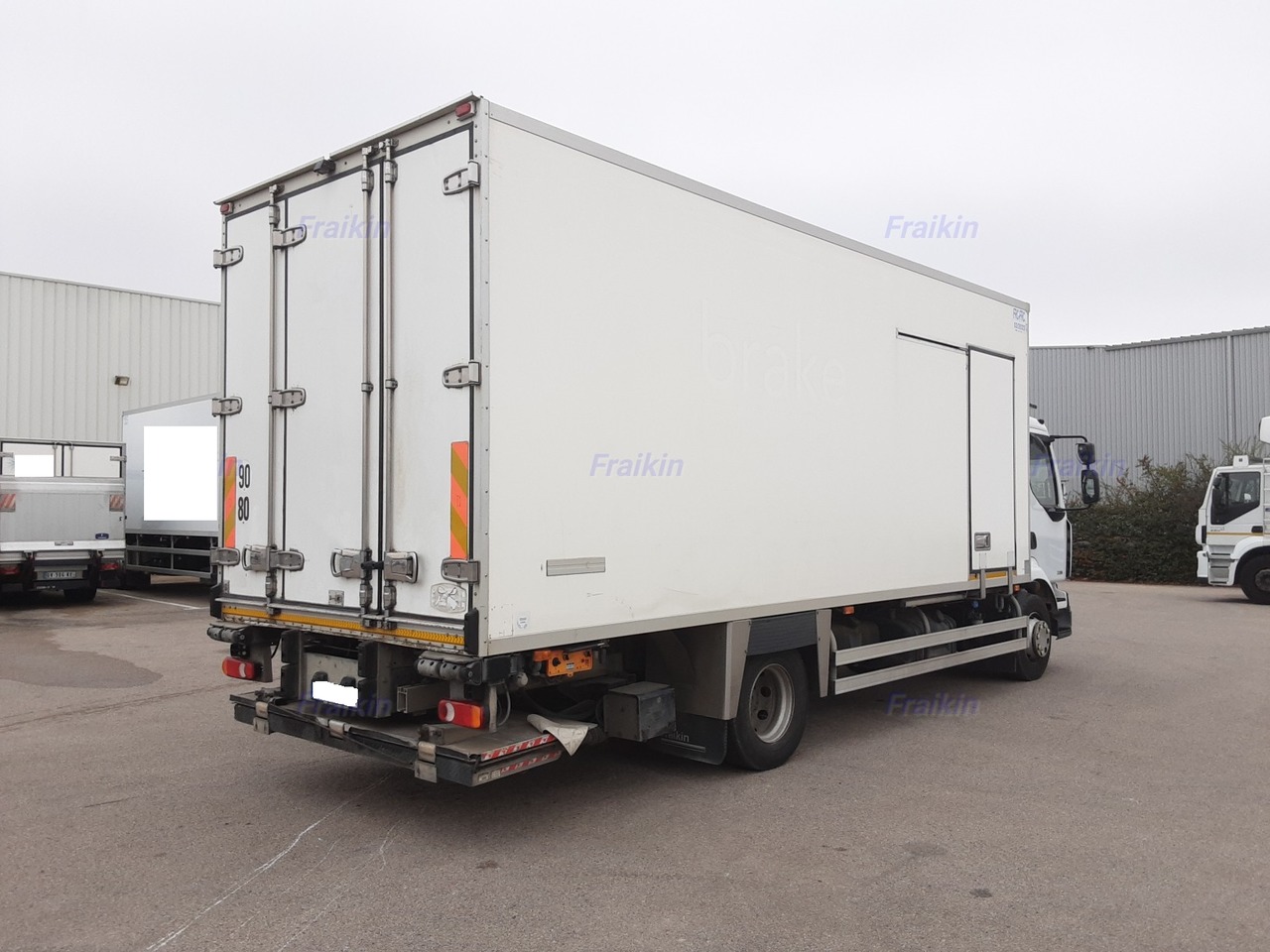 Frigorífico camión para transporte de alimentos RENAULT MIDLUM FRIGO MIDLUM 220.14 BITEMPERATURA: foto 4