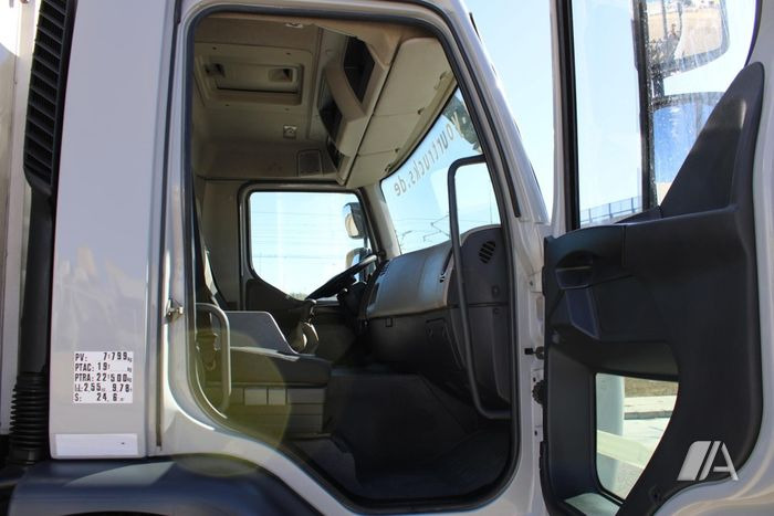 Frigorífico camión RENAULT Premium 300Dxi TK T1000R – 18T [ Copy ] [ Copy ] [ Copy ] [ Copy ] [ Copy ]: foto 17