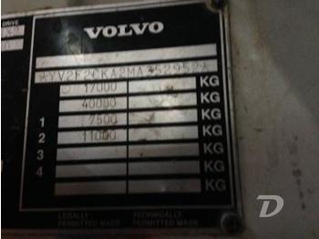 Volquete camión Volvo FL7
