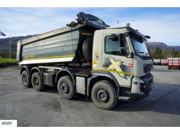 Volquete camión Volvo FMX