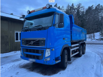 Volquete camión Volvo FH540: foto 1