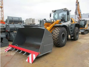 Cargadora de ruedas LIEBHERR L 556