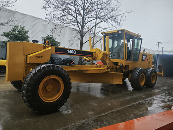 Grader CATERPILLAR 140G