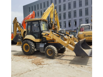 Retroexcavadora CATERPILLAR 420F2