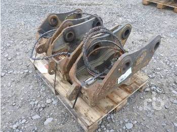 Geith Quantity Of 3 Hydraulic Couplers - Implemento