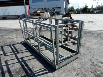 O'Hanlon Swivel Extending Manbasket to suit JCB Telehandler - Implemento