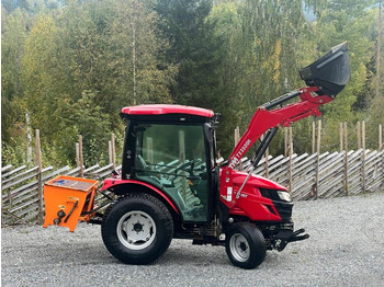 2020 TYM T393 kompakttraktor - kun 106 timer/frontlaster/skuffe/v-plog/strøkasse - Tractor