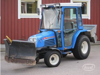 Iseki TF330 Kompakttraktor (snöplog & spridare)  - Tractor