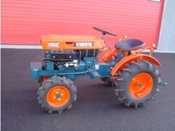 Kubota B5000 DT - 4X4 - Tractor