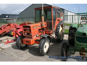 Renault 651 - Tractor