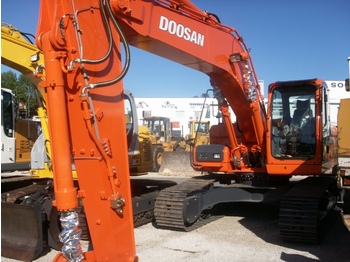 DAEWOO DX225LC - Excavadora de cadenas