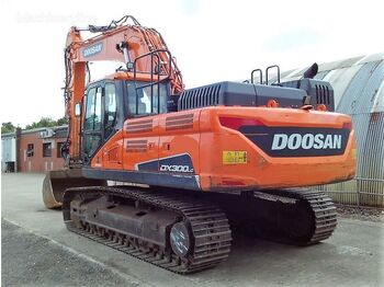 DOOSAN DX 300NLC-5 - excavadora de cadenas