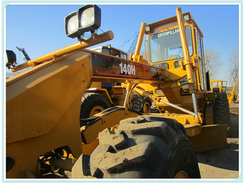 Grader CATERPILLAR 140H