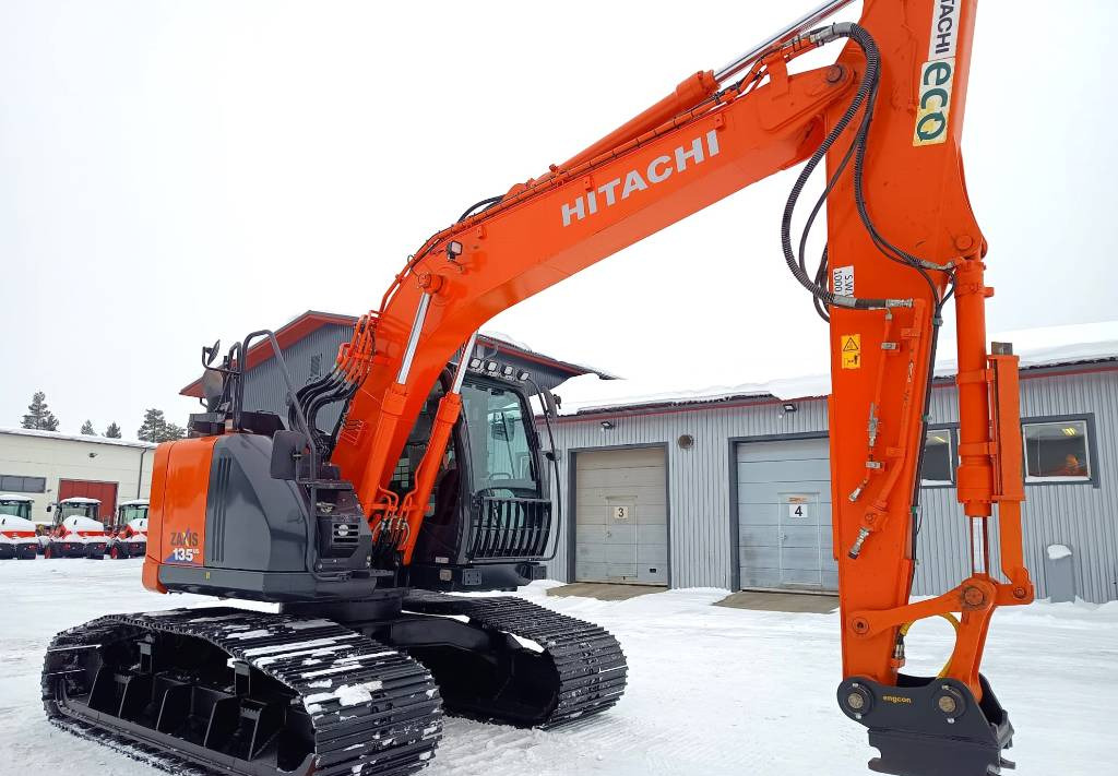 Excavadora de cadenas Hitachi ZX135USL-6 -SUOALUSTA-: foto 9