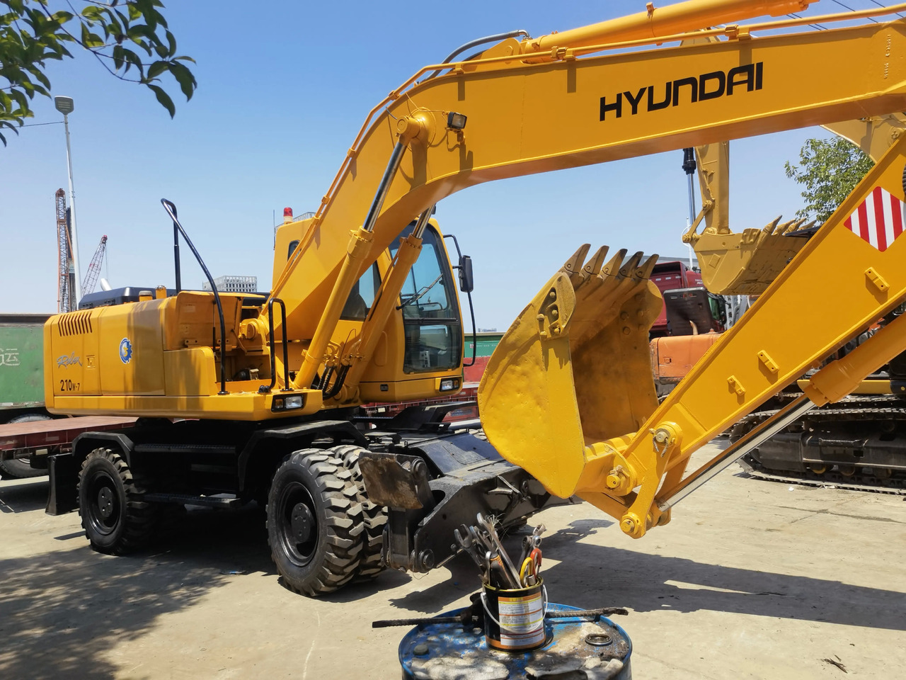 Excavadora de ruedas Hyundai used excavator 210w-7 220LC-9S 210W-9T 150W-7 wheel excavator machine price for sale: foto 5