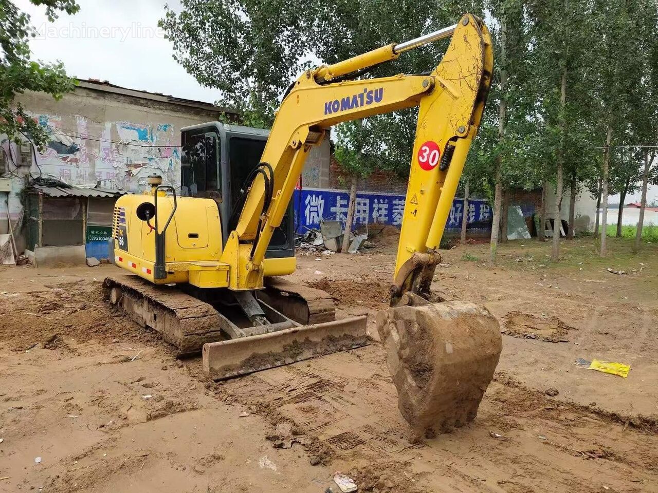 Miniexcavadora KOMATSU PC56 small excavator 5.6 tons: foto 5