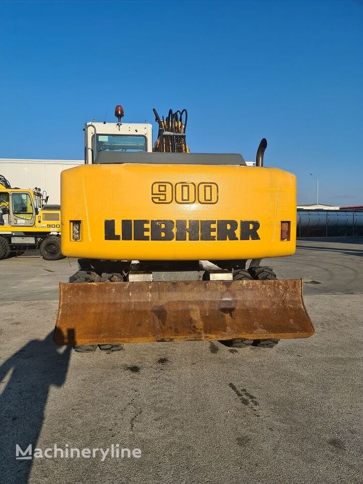 Excavadora de ruedas Liebherr A900C: foto 3