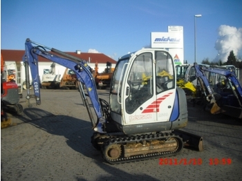 Neuson 2503 RDV - Miniexcavadora