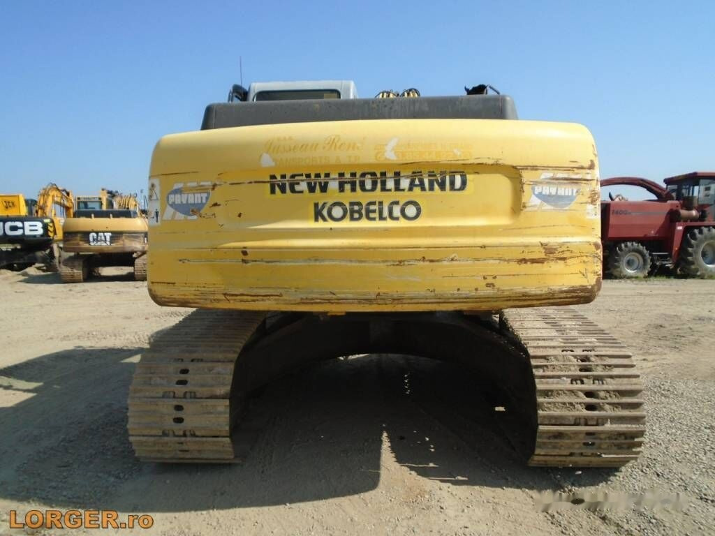 Excavadora de cadenas nuevo New Holland E 215: foto 5