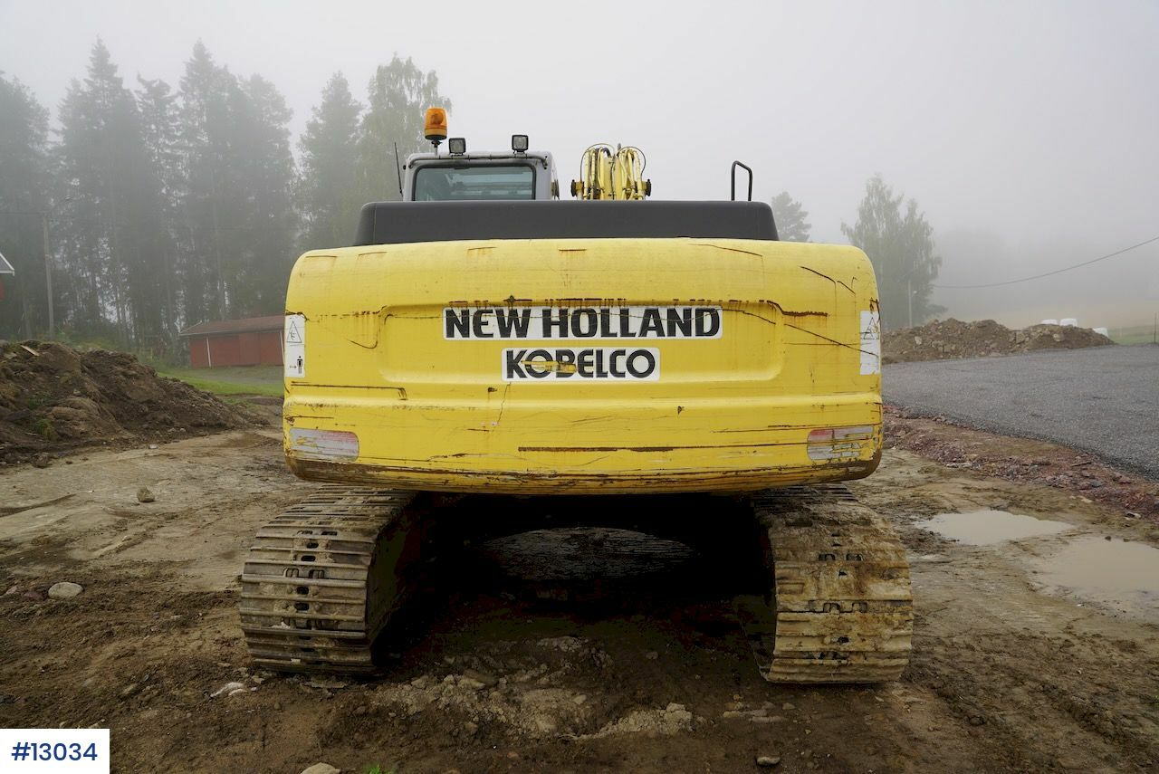 Excavadora New Holland Kobelco E215: foto 5