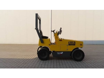 Sakai TS-160 - Rodillo de neumáticos