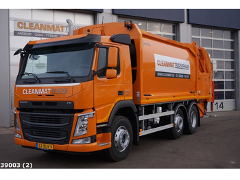 Camión de basura VOLVO FM 330