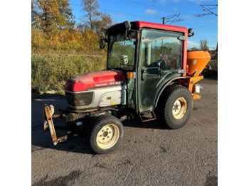 Tractor municipal YANMAR