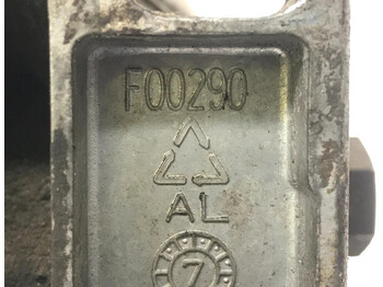 Procesamiento de combustible DAF XF105 (01.05-): foto 5