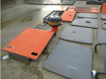 Puerta y piezas para Maquinaria de construcción Hitachi ZX470LCH-3 -: foto 2