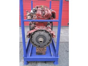 Engine Iveco
  - Motor y piezas