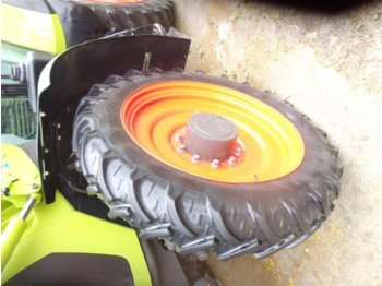 Alliance 13.6 R 48 + Kleber 270/95 R36 - Neumático