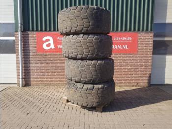 Neumáticos Michelin banden 24R20,5 XS 4 stuks