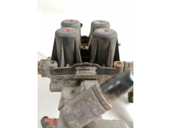 Válvula de freno para Camión Volvo Air pressure control valve 9347147400: foto 4