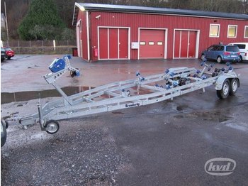 Brenderup Båttrailer 3200 kg  - Remolque