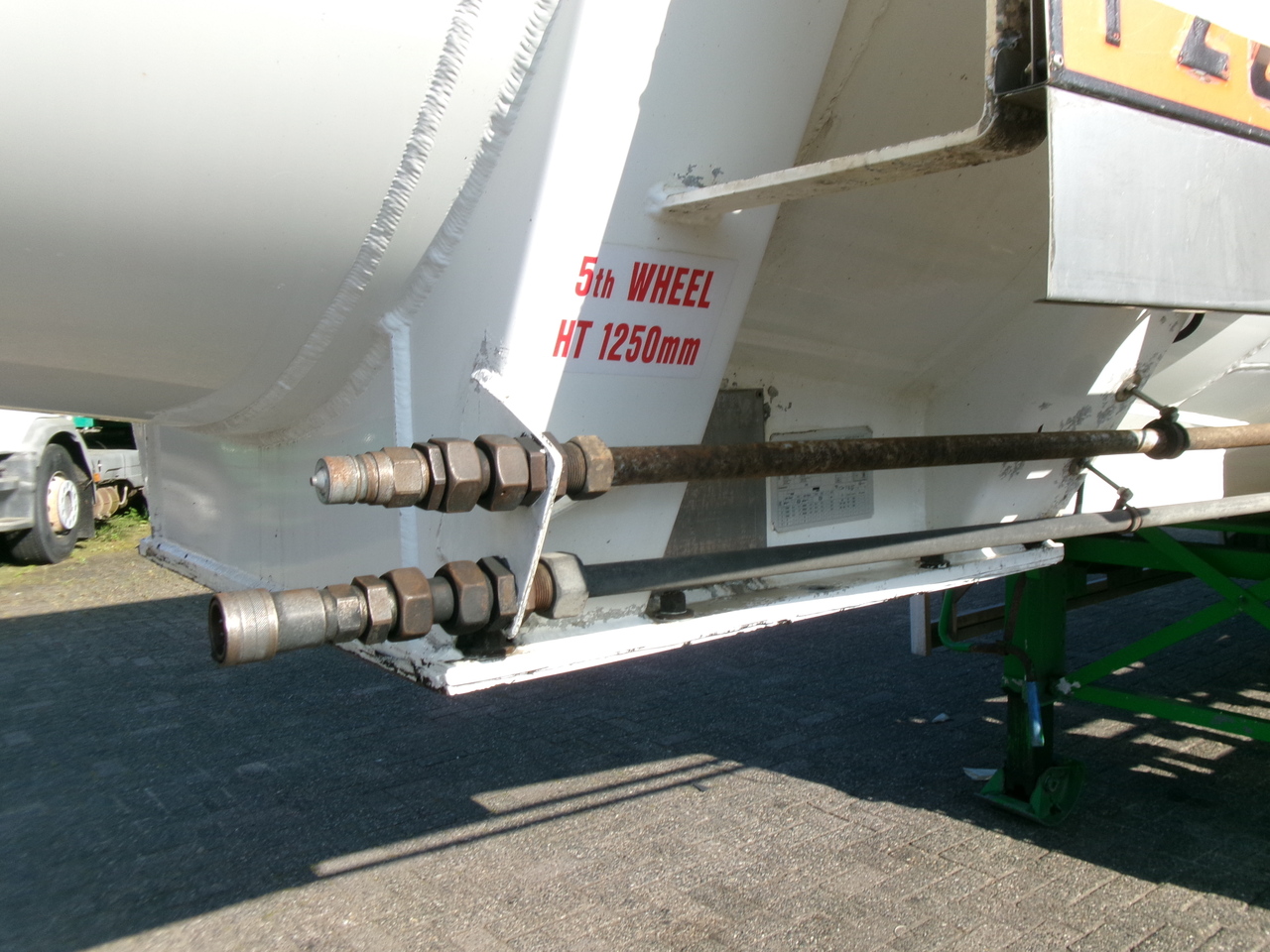 Cisterna semirremolque para transporte de combustible Feldbinder Fuel tank alu 42 m3 / / 6 comp + pump: foto 14