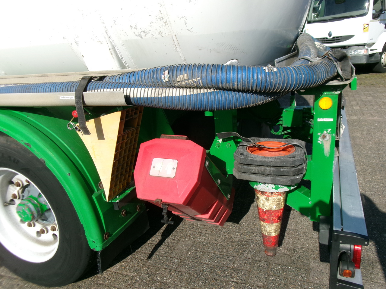 Cisterna semirremolque para transporte de combustible Feldbinder Fuel tank alu 42 m3 / / 6 comp + pump: foto 13