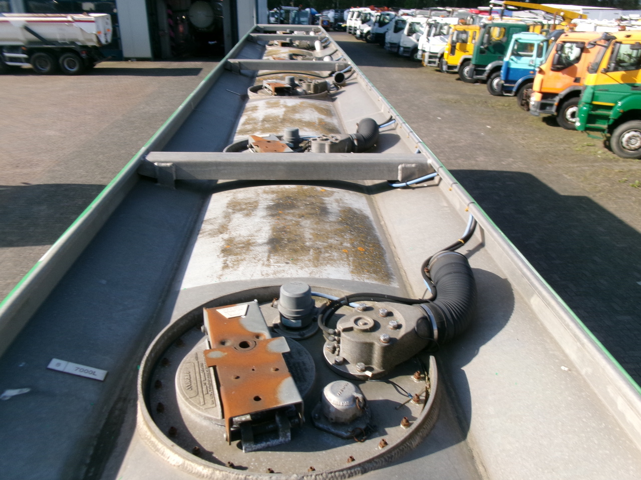 Cisterna semirremolque para transporte de combustible Feldbinder Fuel tank alu 42 m3 / / 6 comp + pump: foto 25
