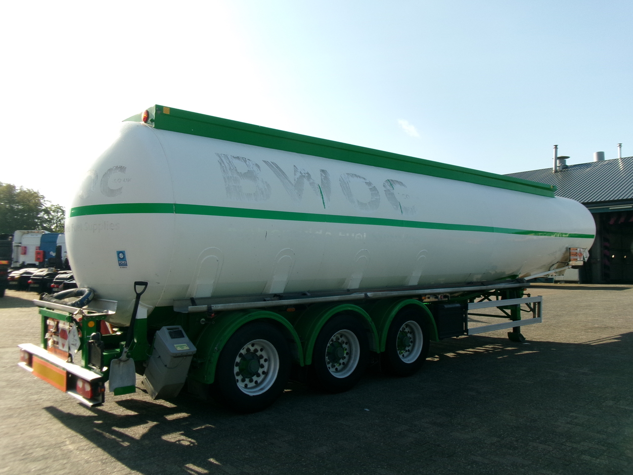 Cisterna semirremolque para transporte de combustible Feldbinder Fuel tank alu 42 m3 / / 6 comp + pump: foto 4