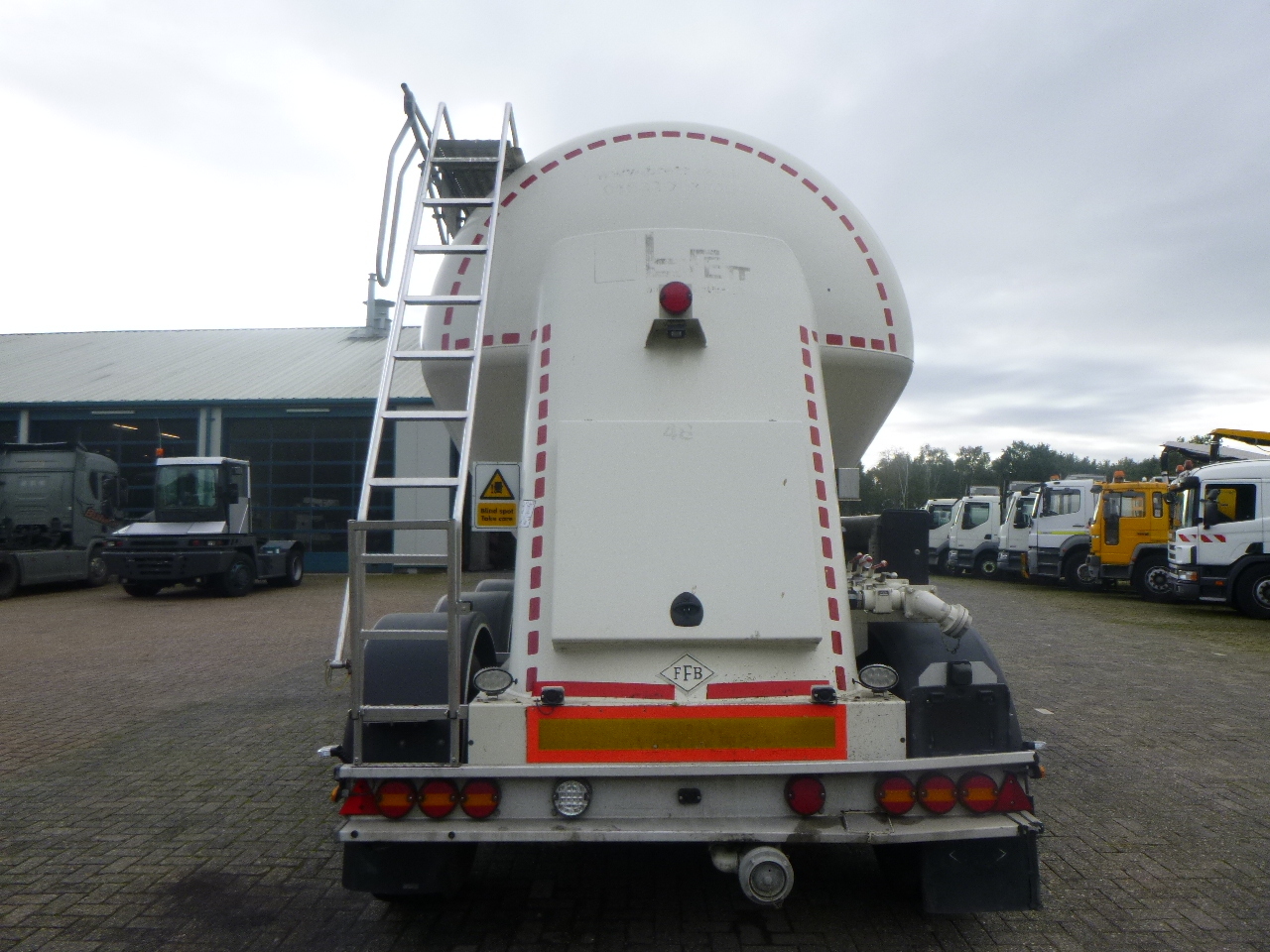 Cisterna semirremolque para transporte de harina Feldbinder Powder tank alu 40 m3 / 1 comp: foto 5