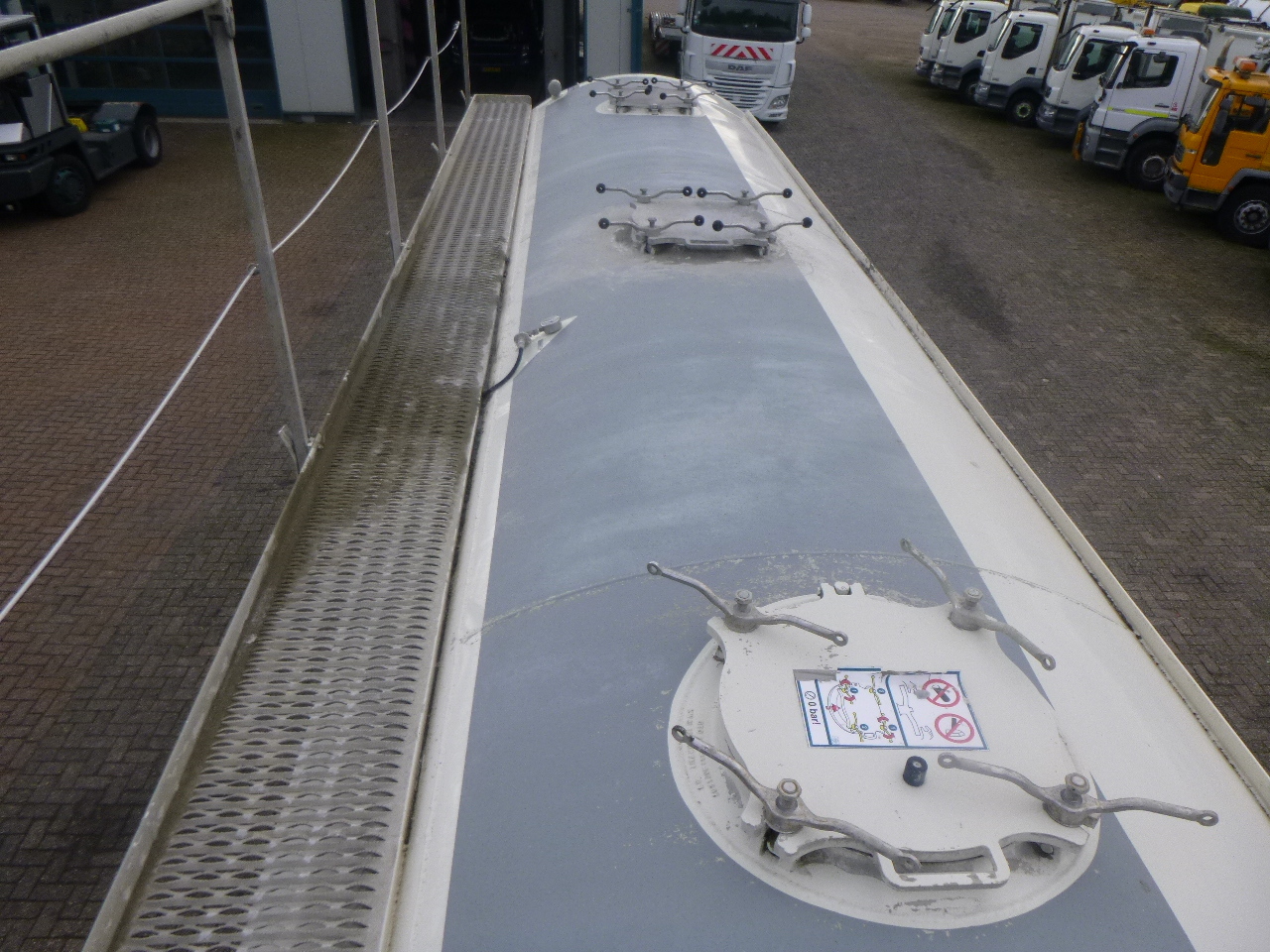 Cisterna semirremolque para transporte de harina Feldbinder Powder tank alu 40 m3 / 1 comp: foto 19