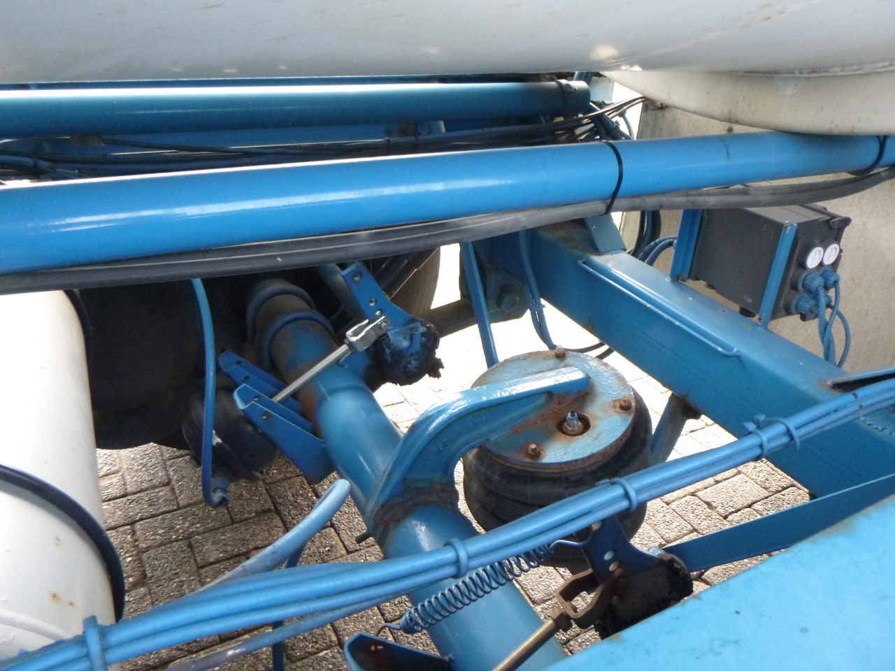 Cisterna semirremolque para transporte de gas Guhur Low-pressure gas tank steel 31.5 m3 / 10 bar (methyl chloride): foto 18