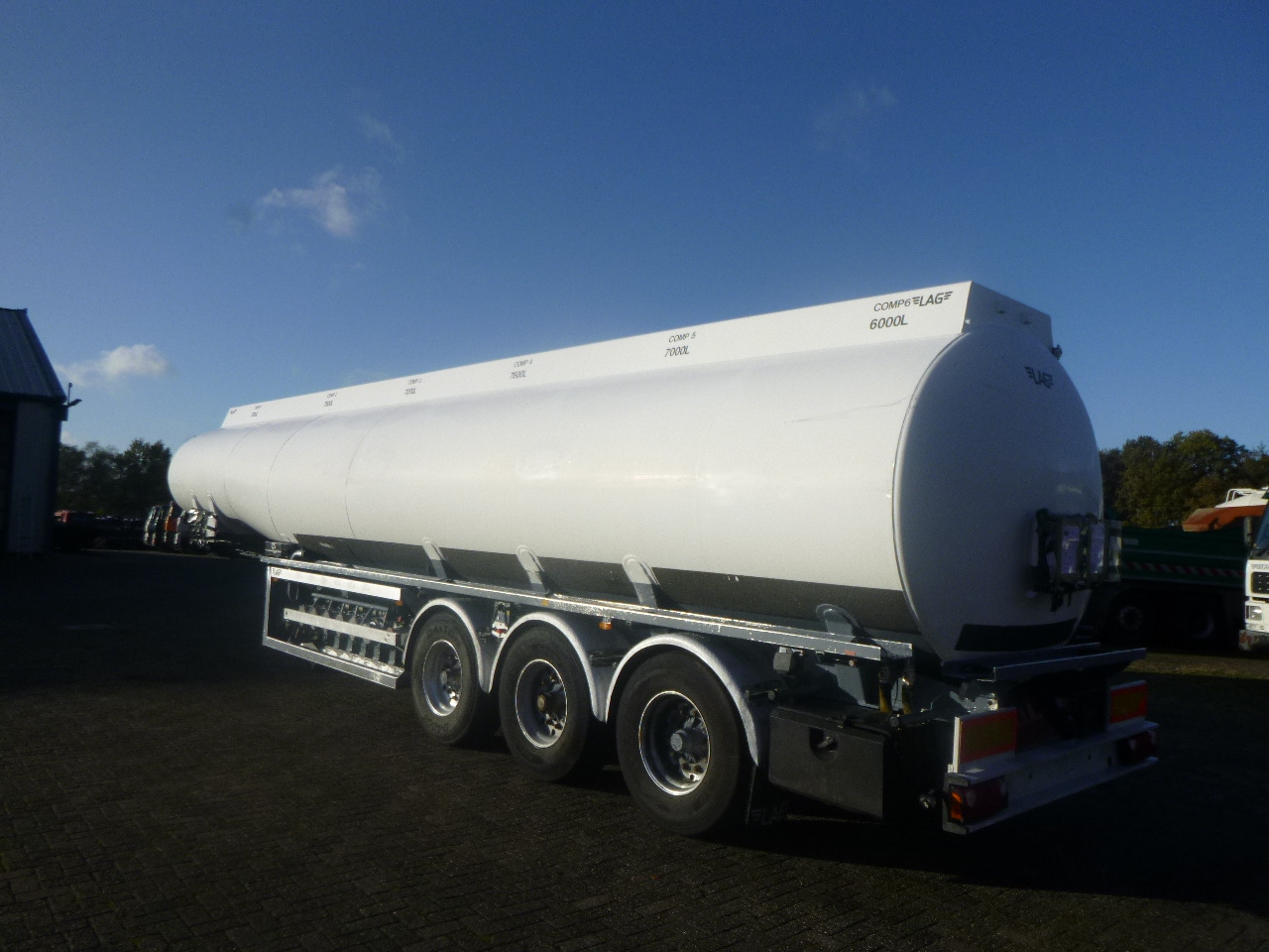 Cisterna semirremolque para transporte de combustible L.A.G. Fuel tank alu 44.4 m3 / 6 comp + pump: foto 3
